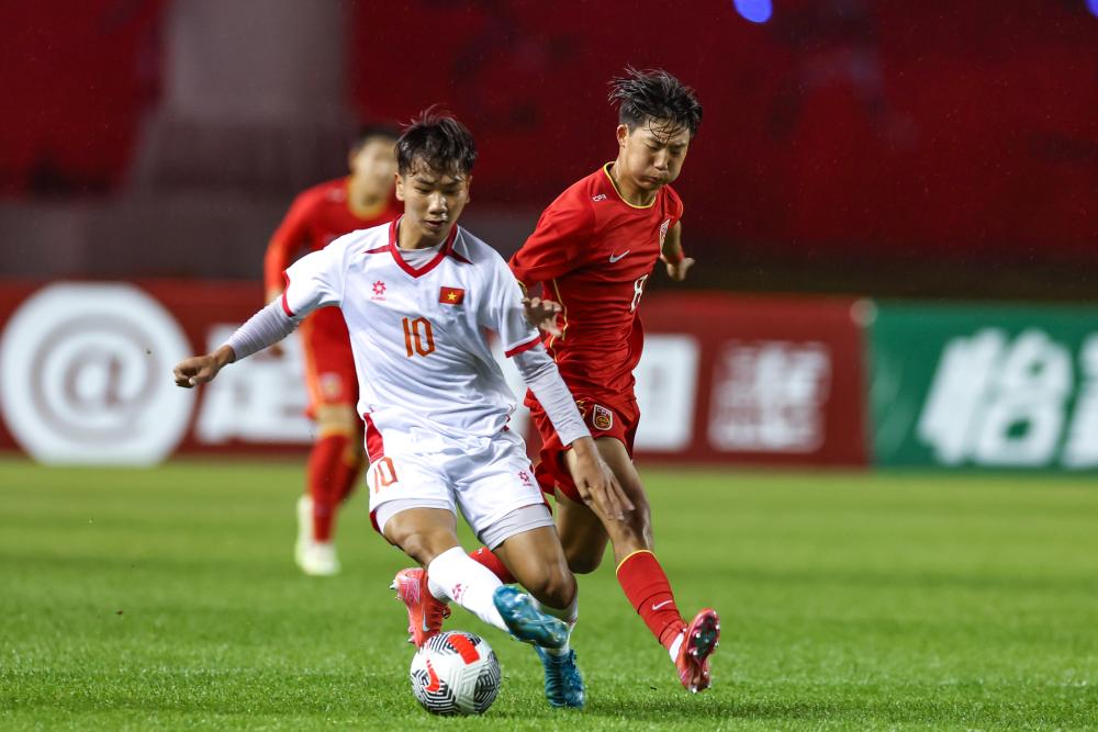 本赛季五大联赛球队欧冠积分：英超6队61分第1，意甲35分第2
